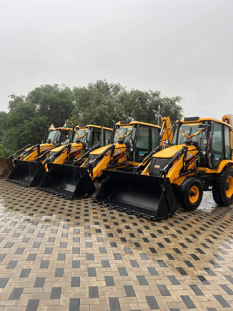 JCB fleet lineup